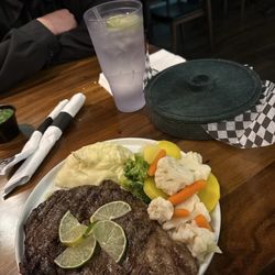 El Viejon Mariscos & Sushi - Ribeye