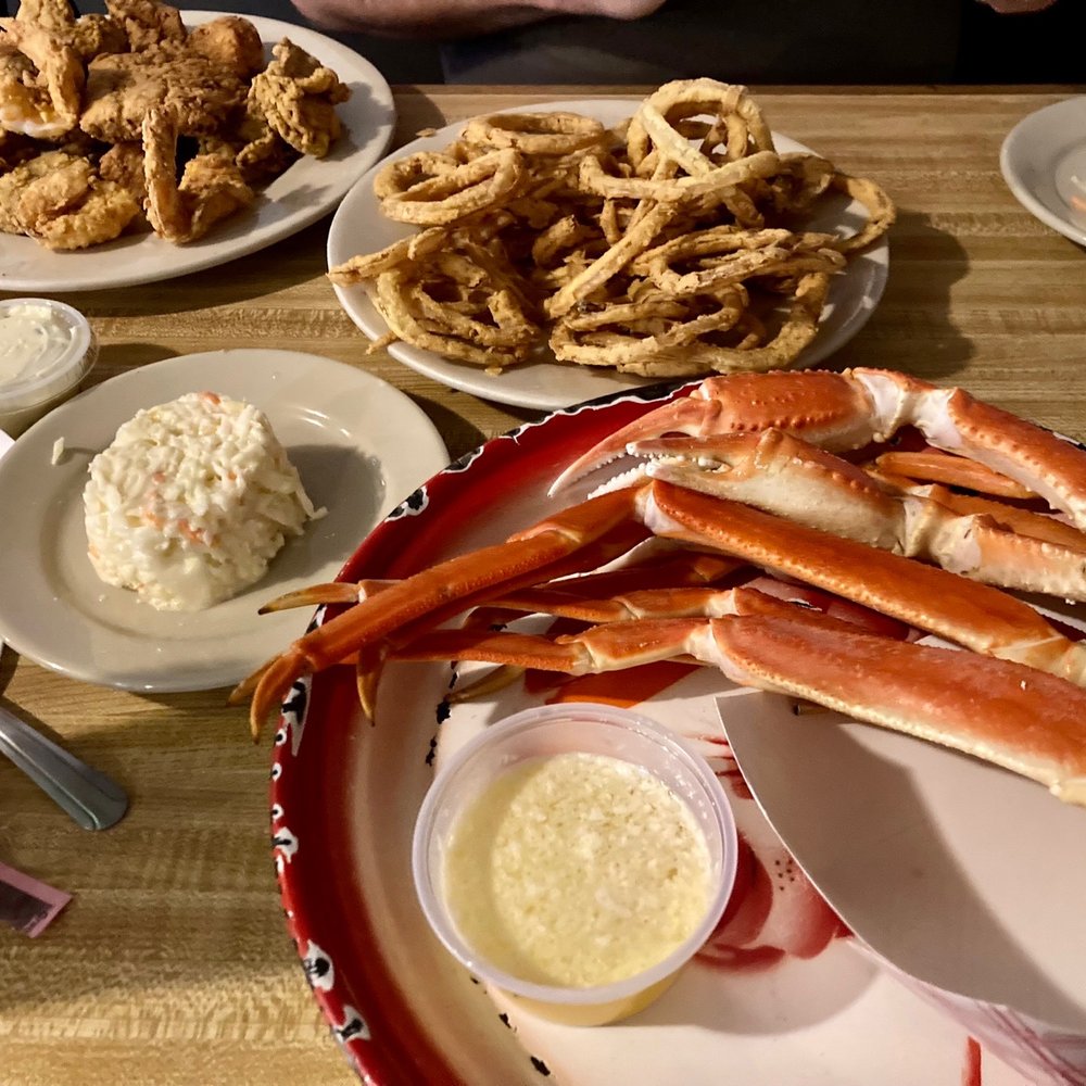 Essex Seafood Two - Fried oysters and snow crab - Seafood Near Me - Pierson, Florida Essex Seafood Two - Fried oysters and snow crab - Seafood Near Me - Pierson, Florida