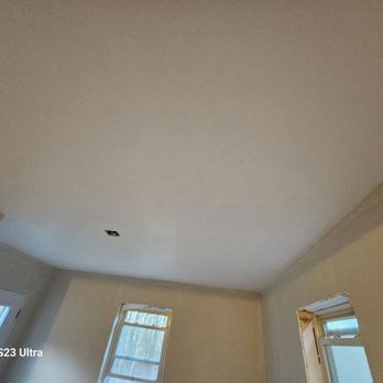 Make It Right construction Services - the ceiling in the room - General Contractors Near Me Make It Right construction Services - the ceiling in the room - General Contractors Near Me
