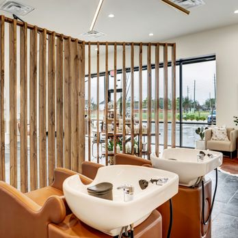 Lonesome Blonde - Hair Salons Near Me - Cypress, Texas