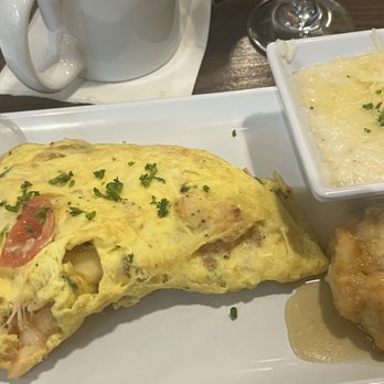 Gochas Breakfast Bar | Cascade - Seafood Omelette - Wine Bars Near Me - Atlanta, Georgia Gochas Breakfast Bar | Cascade - Seafood Omelette - Wine Bars Near Me - Atlanta, Georgia