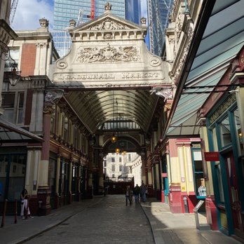 Leadenhall Market - Shopping Centers Near Me - London, XGL Leadenhall Market - Shopping Centers Near Me - London, XGL