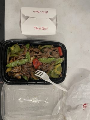 Chef Ming's Kitchen by null