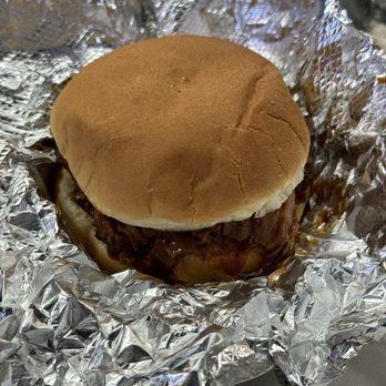 Smokin' Bros BBQ - Brisket Sandwich - Barbeque Near Me - Mansfield, Ohio Smokin' Bros BBQ - Brisket Sandwich - Barbeque Near Me - Mansfield, Ohio