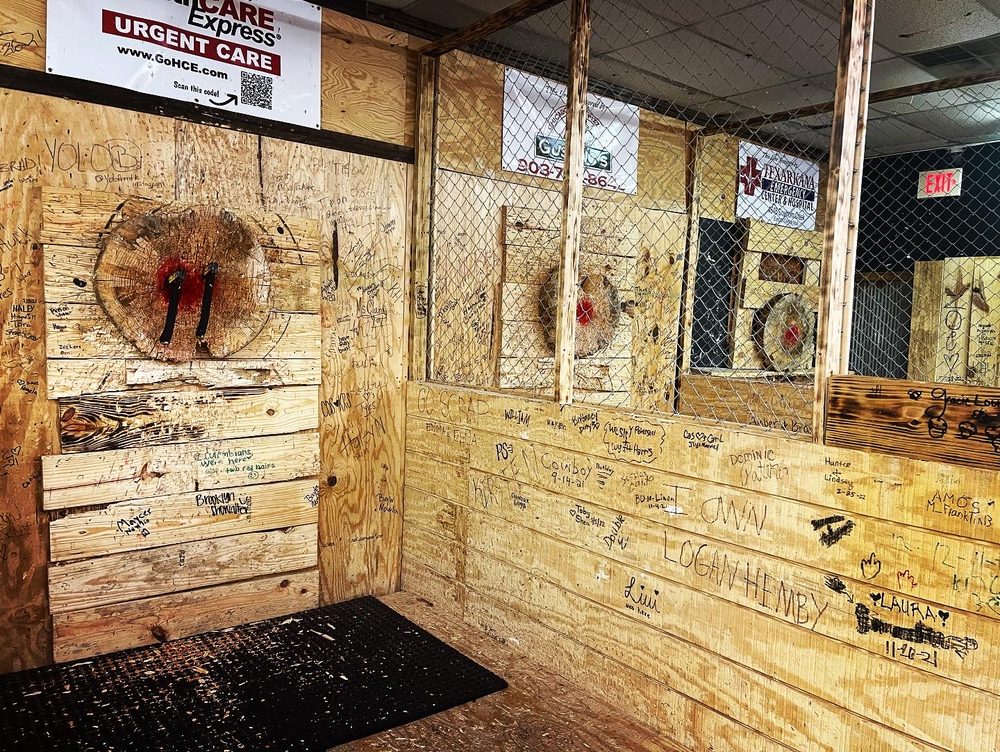 SLING BLADES Updated 2024 15 Photos 2627 New Boston Rd, Texarkana