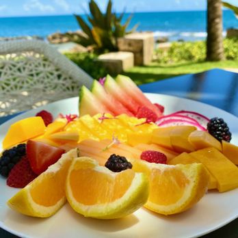 Positivo - Fresh Fruit every Morning - Sushi Bars Near Me - Dorado, Puerto Rico