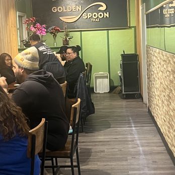 Golden Spoon - Very small, but cozy - Thai Near Me - Manteca, California