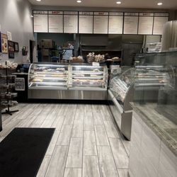 Fox’s Bagels & Deli - Bexley - Inside