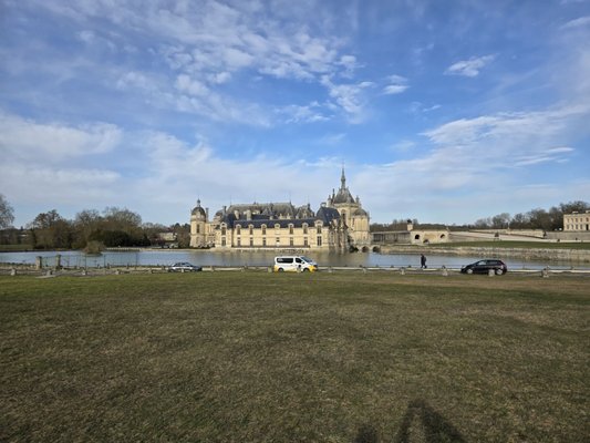 Château de Chantilly by null