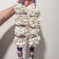 Ainara Blooms - Mixed Flower Lei - Lush