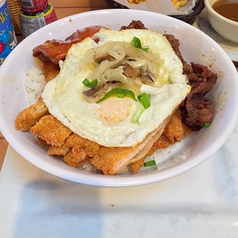 Da Kitchen Maui - Something real good - Hawaiian Near Me - Kihei, Hawaii