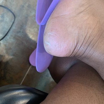 Island Nail - Fresh pedicure where...still got my slippers on! - Nail Salons Near Me - Chicago, Illinois