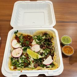 Isidros Food Truck - Tacos - 2 Asada, 2 Soy Chorizo
