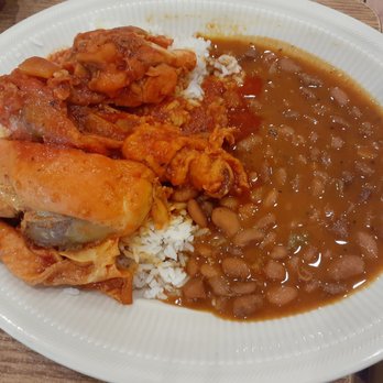 Flamboyant Chicho Cocina - pollo guisado - Latin American Near Me - Stamford, Connecticut Flamboyant Chicho Cocina - pollo guisado - Latin American Near Me - Stamford, Connecticut