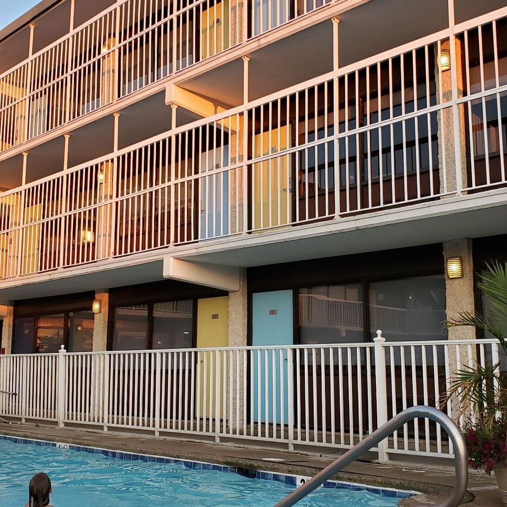 Block Party Hotels - Pool view - Hotels Near Me - Dewey Beach, Delaware