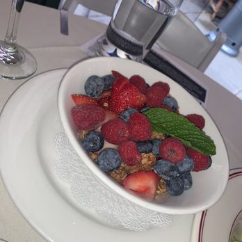 Parc - Brunch Yogurt Parfait - French Near Me - Philadelphia, Pennsylvania Parc - Brunch Yogurt Parfait - French Near Me - Philadelphia, Pennsylvania