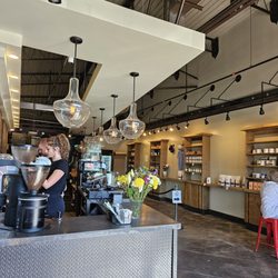Guglhupf Bake Shop