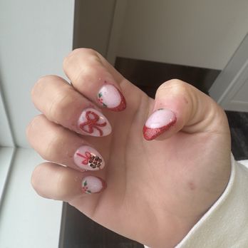 Fashion Nails & Spa - Nail Salons Near Me - Saint Charles, Missouri