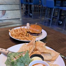 Caprese Burger Caprese Burger