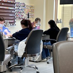 Lotus Nails - Lotus nail salon