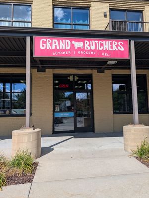 Grand Butchers by null