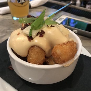1750 Taphouse - Pizza Near Me - Bedford, New Hampshire 1750 Taphouse - Pizza Near Me - Bedford, New Hampshire