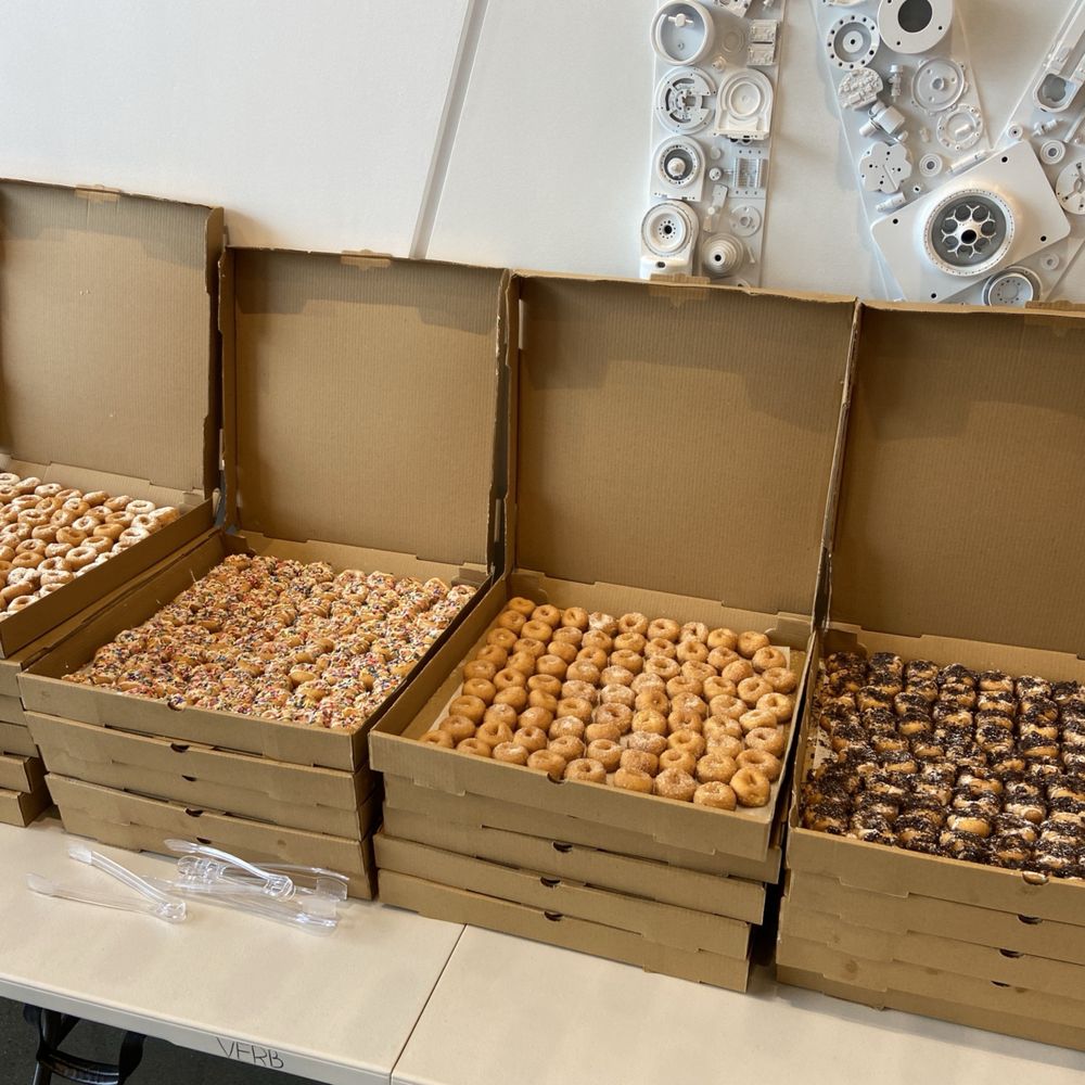 Nana Bears Mini Doughnuts - boxes of mini doughnuts - Food Stands Near Me - Lathrop, California Nana Bears Mini Doughnuts - boxes of mini doughnuts - Food Stands Near Me - Lathrop, California