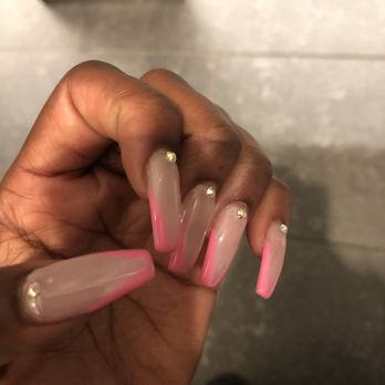 Cali Nails & Spa - Nail Salons Near Me - Berkeley, California