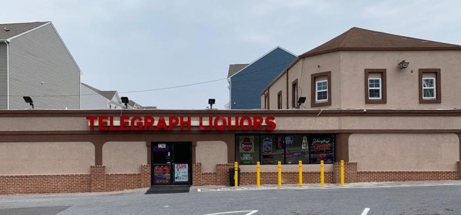 Telegraph Liquors Logo
