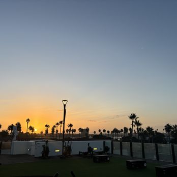 Fit Mission Beach - Patio - Gyms Near Me - San Diego, California Fit Mission Beach - Patio - Gyms Near Me - San Diego, California