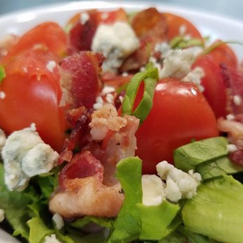 Perky's Cafe - Tomato Wedge - Cafes Near Me - Basehor, Kansas