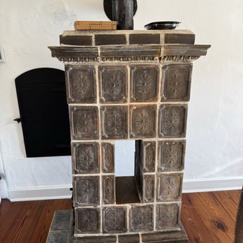 Moravian Museum - A fire oven was used to keep congregation members warm and to heat the floor above - Museums Near Me - Bethlehem, Pennsylvania
