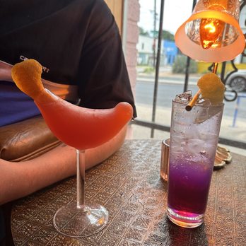 Lovebirds - Bars Near Me - Austin, Texas
