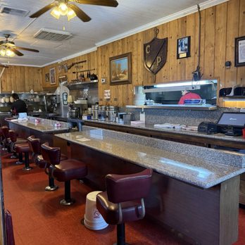Chris' & Pitt's - Barbeque Near Me - Bellflower, California Chris' & Pitt's - Barbeque Near Me - Bellflower, California