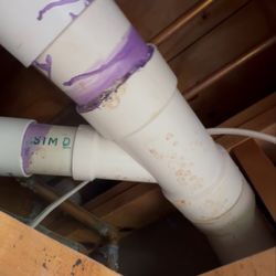 Elliott Plumbing Service