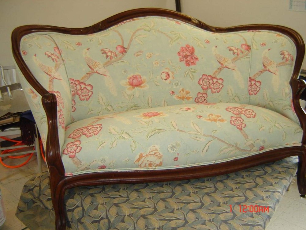 D&D CUSTOM UPHOLSTERY Hendersonville, North Carolina Furniture
