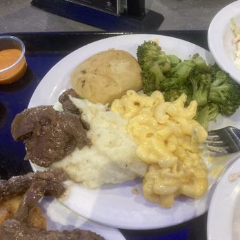 The Studio Cafe - Buffets Near Me - Fayetteville, Georgia The Studio Cafe - Buffets Near Me - Fayetteville, Georgia
