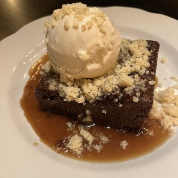 Armitage Alehouse - Date loaf / cake - Pubs Near Me - Chicago, Illinois Armitage Alehouse - Date loaf / cake - Pubs Near Me - Chicago, Illinois