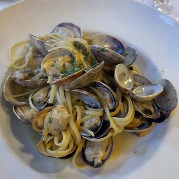 Assaggio Ristorante - Linguine - Italian Near Me - Seattle, Washington Assaggio Ristorante - Linguine - Italian Near Me - Seattle, Washington