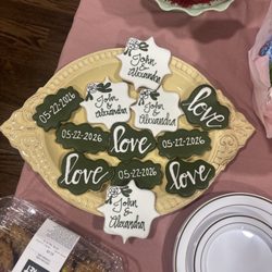 Piece Of Cake By Brittany - Wedding cookies