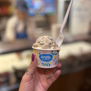 Amy's Ice Creams - Ice Cream & Frozen Yogurt Near Me - Austin, Texas Amy's Ice Creams - Ice Cream & Frozen Yogurt Near Me - Austin, Texas
