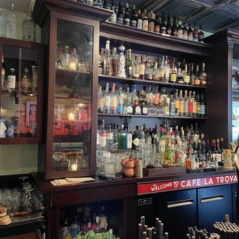 Cafe La Trova - Cocktail Bars Near Me - Miami, Florida