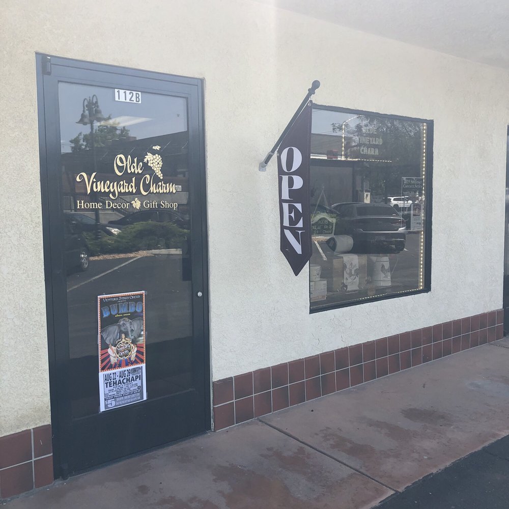 Olde Vineyard Charm - Store front - Wine Tours Near Me - Tehachapi, California