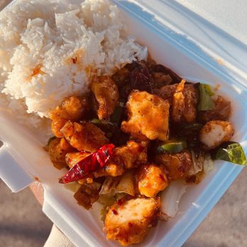 Jose's Kitchen - a takeout container with rice and chicken - Food Trucks Near Me - Smyrna, Tennessee Jose's Kitchen - a takeout container with rice and chicken - Food Trucks Near Me - Smyrna, Tennessee