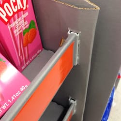 Walgreens - Cockroach! :(