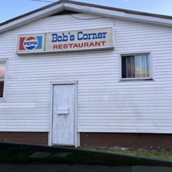Bob's Corner Take-Out - Entrance.