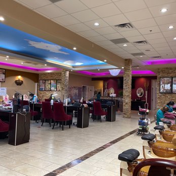Charming Nailbar - View of the nail salon from my chair - Nail Salons Near Me - Pasadena, Texas Charming Nailbar - View of the nail salon from my chair - Nail Salons Near Me - Pasadena, Texas