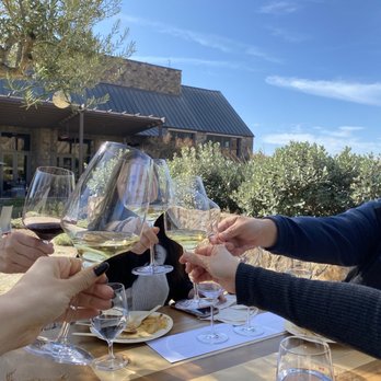Niner Wine Estates - Cheers! - Wine Tasting Room Near Me - Paso Robles, California Niner Wine Estates - Cheers! - Wine Tasting Room Near Me - Paso Robles, California