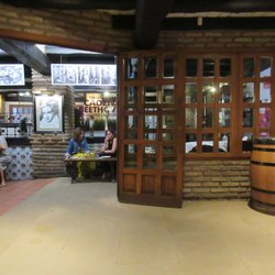 Beethoven - Entrance hall