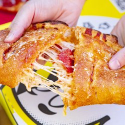 Hungry Howie's Pizza